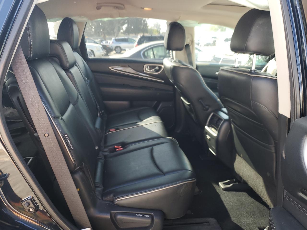 2020 Infiniti QX60 - Image 12