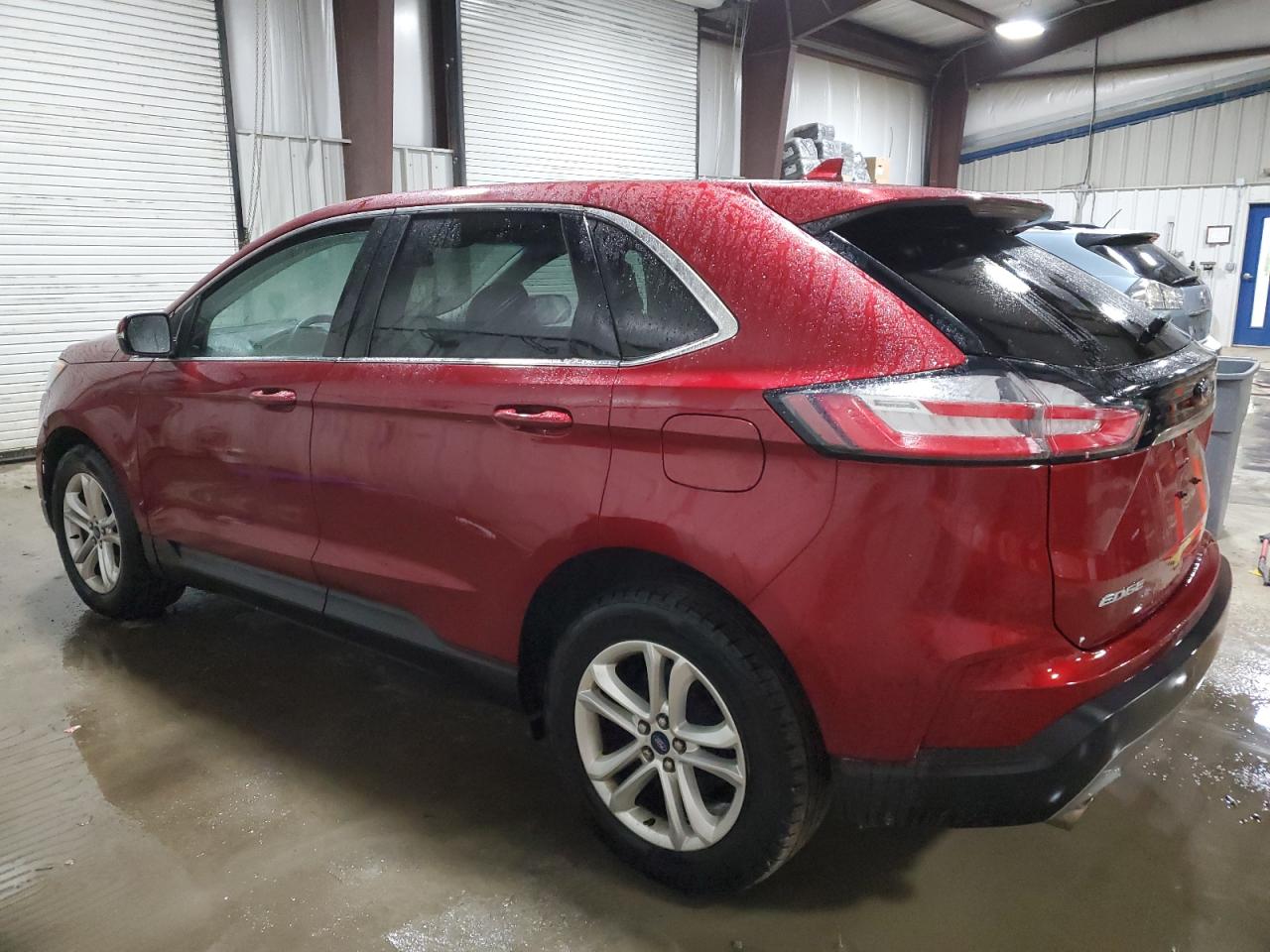 2019 Ford Edge - Image 2