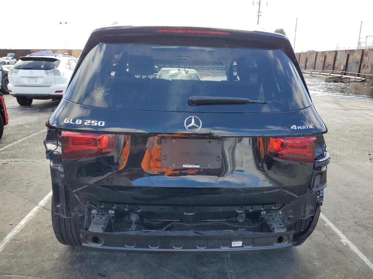 2020 Mercedes-Benz GLB - Image 6