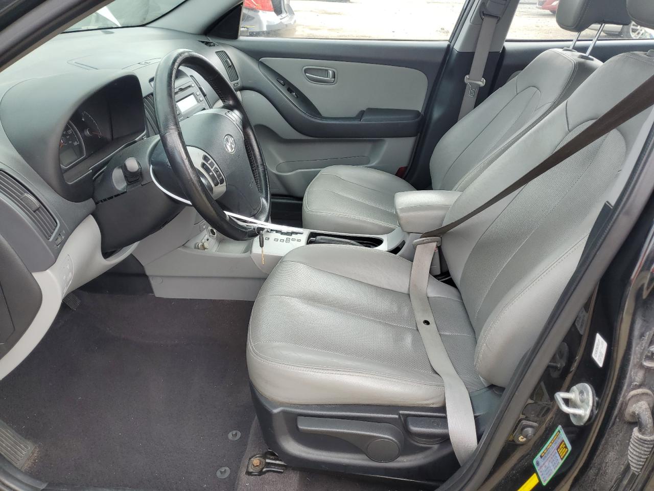 2009 Hyundai Elantra - Image 7