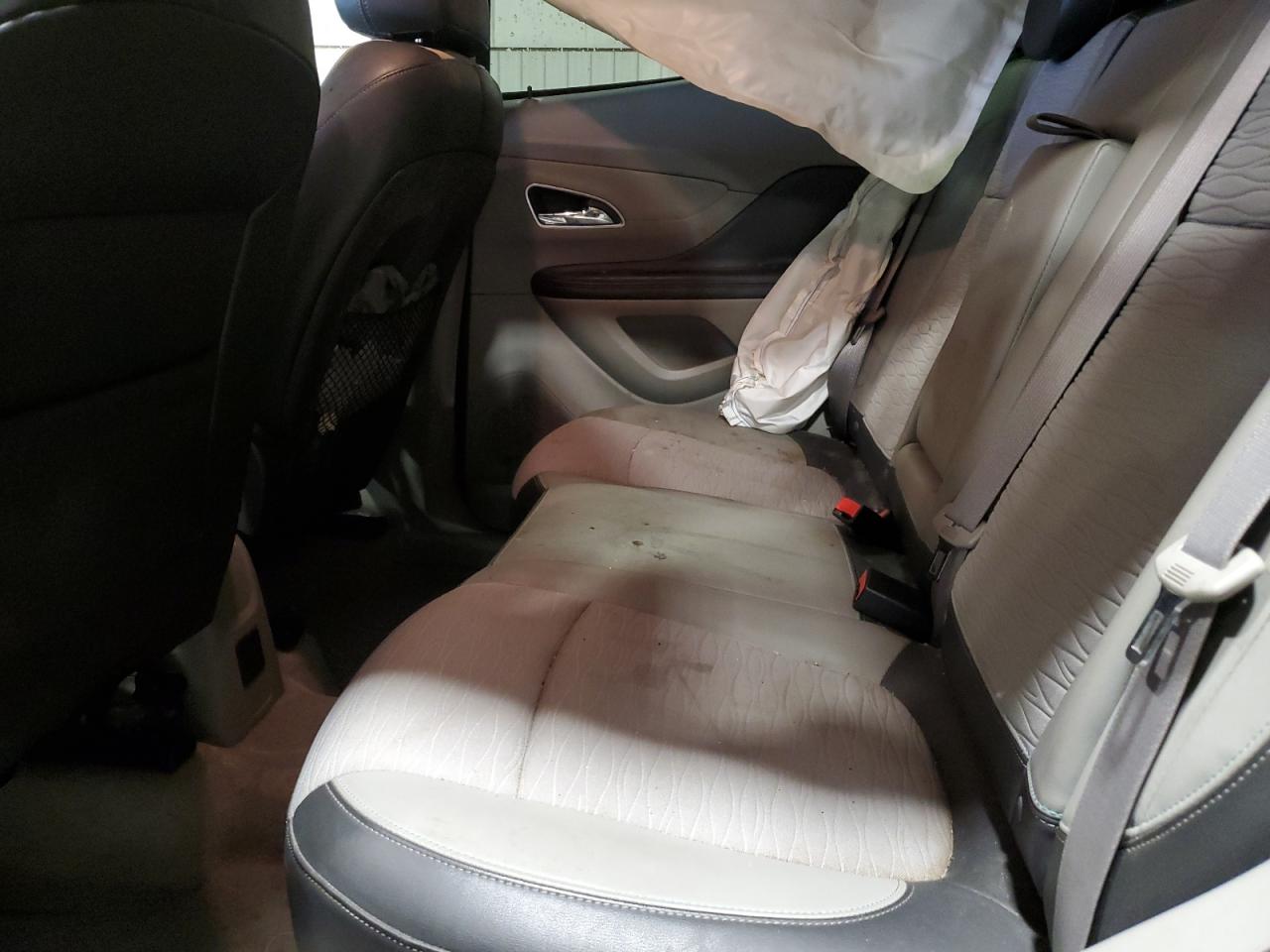 2016 Buick Encore - Image 11