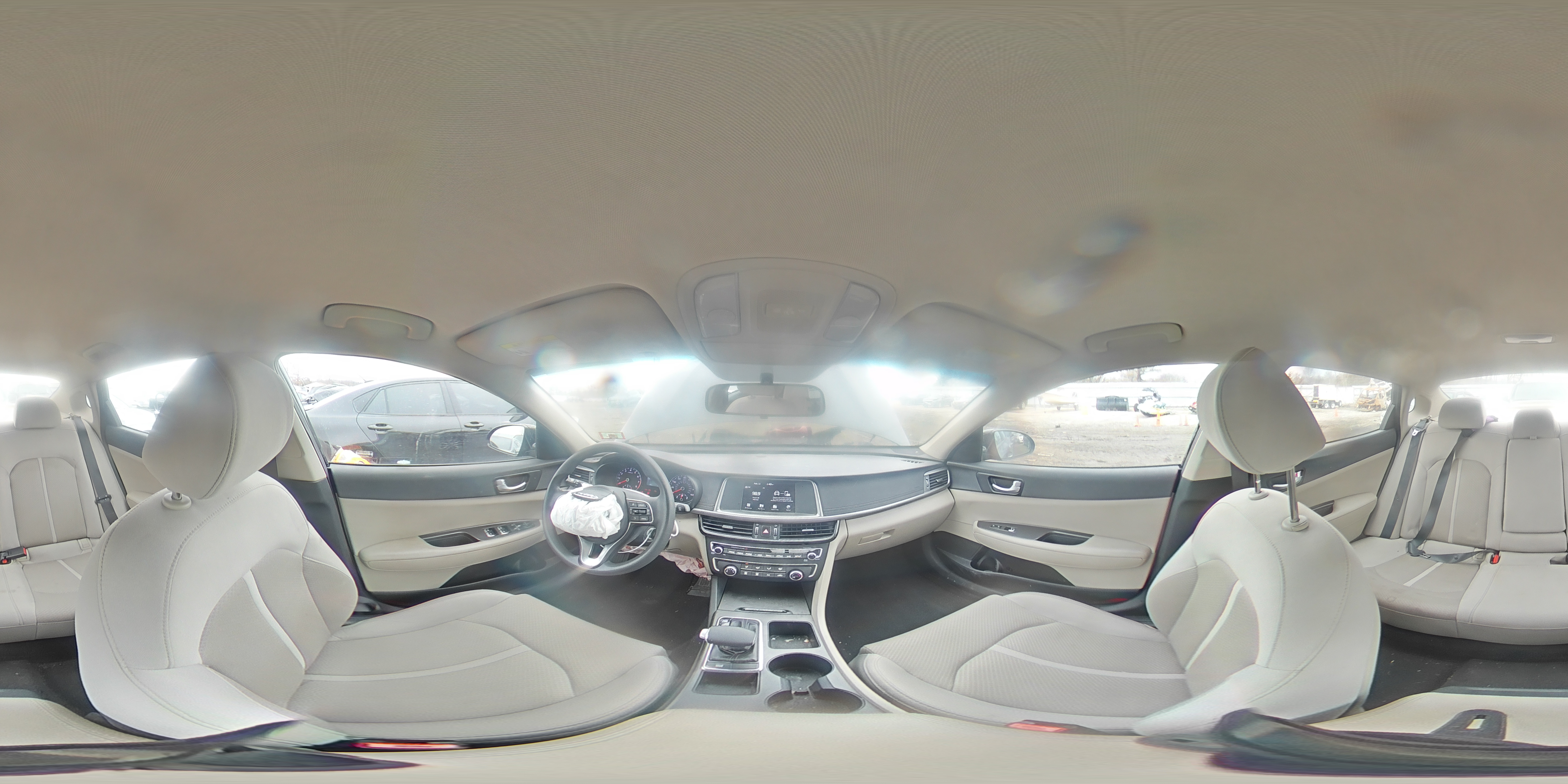 2018 Kia Optima - Image 12