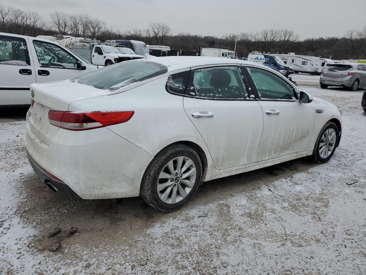 2017 Kia Optima - Image 3