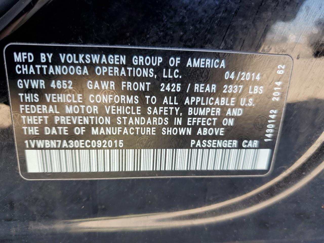 2014 Volkswagen Passat - Image 14