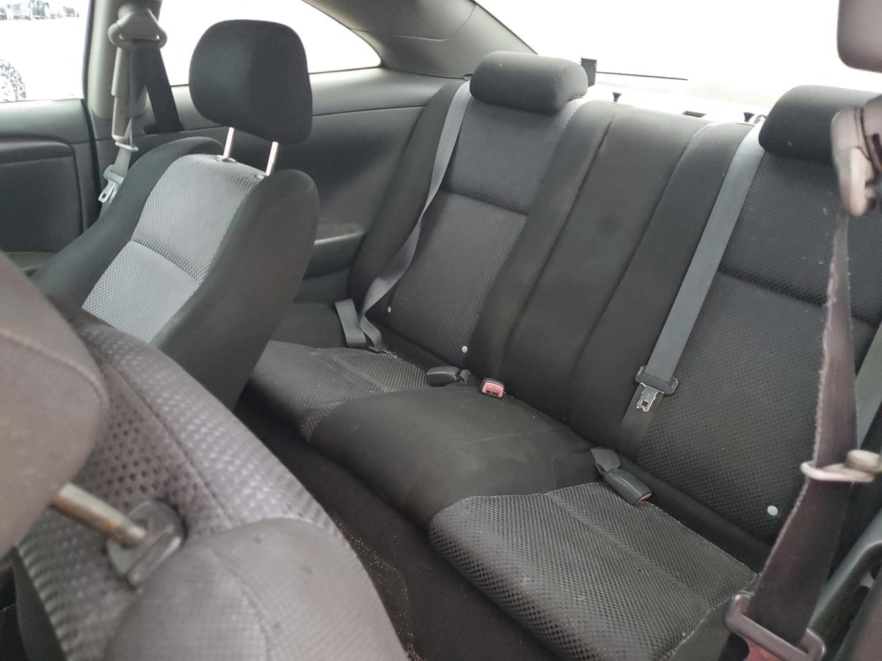 2004 Toyota Camry Solara - Image 10