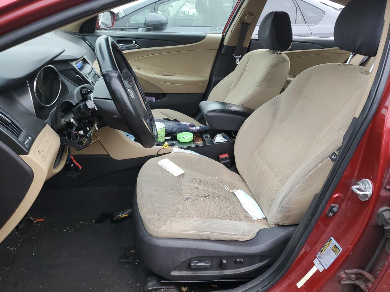 2011 Hyundai Sonata - Image 7