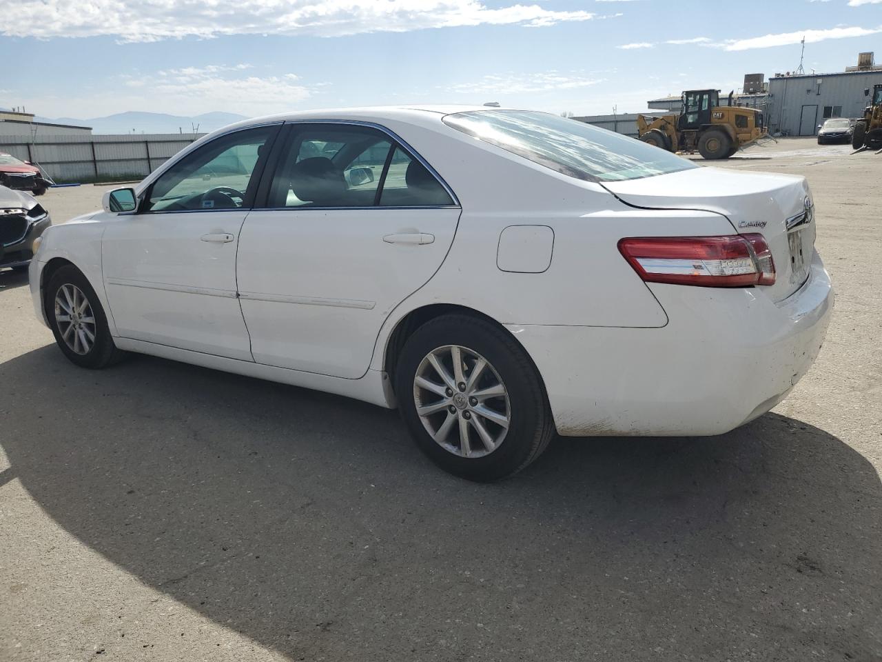 2011 Toyota Camry - Image 2