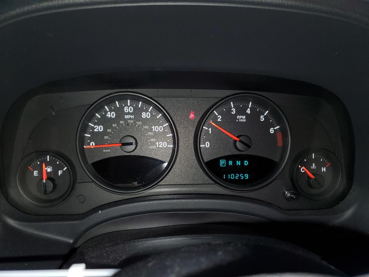 2012 Jeep Compass - Image 9