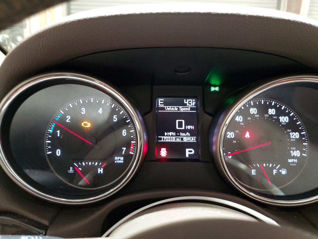 2011 Jeep Grand Cherokee - Image 9