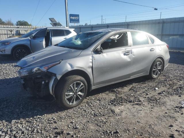  KIA FORTE 2024 Srebrny
