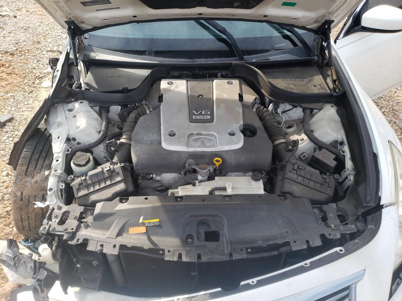 2013 Infiniti G - Image 11