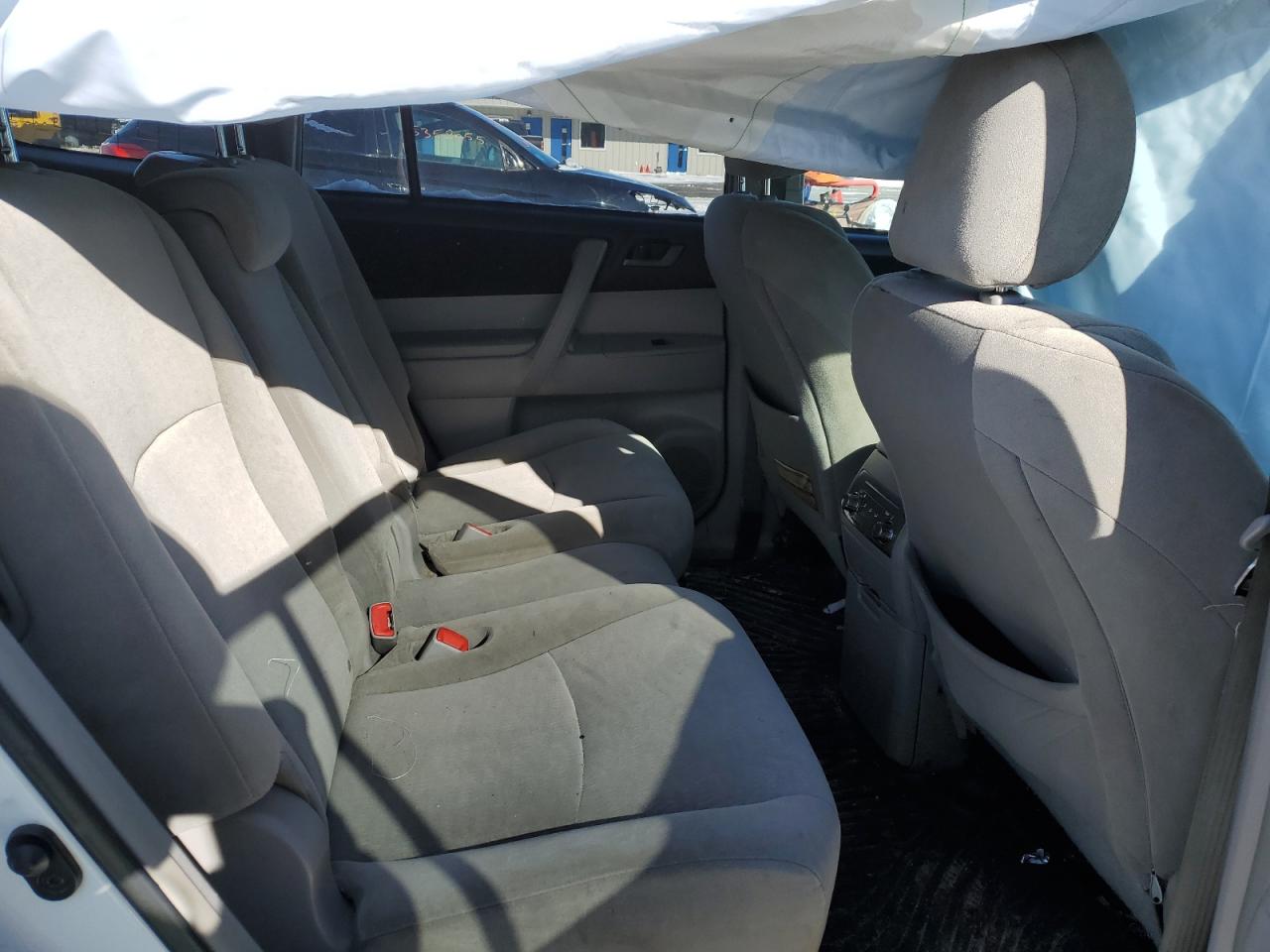 2011 Toyota Highlander Base VIN: 5TDBK3EH7BS083221 Lot: 44750165