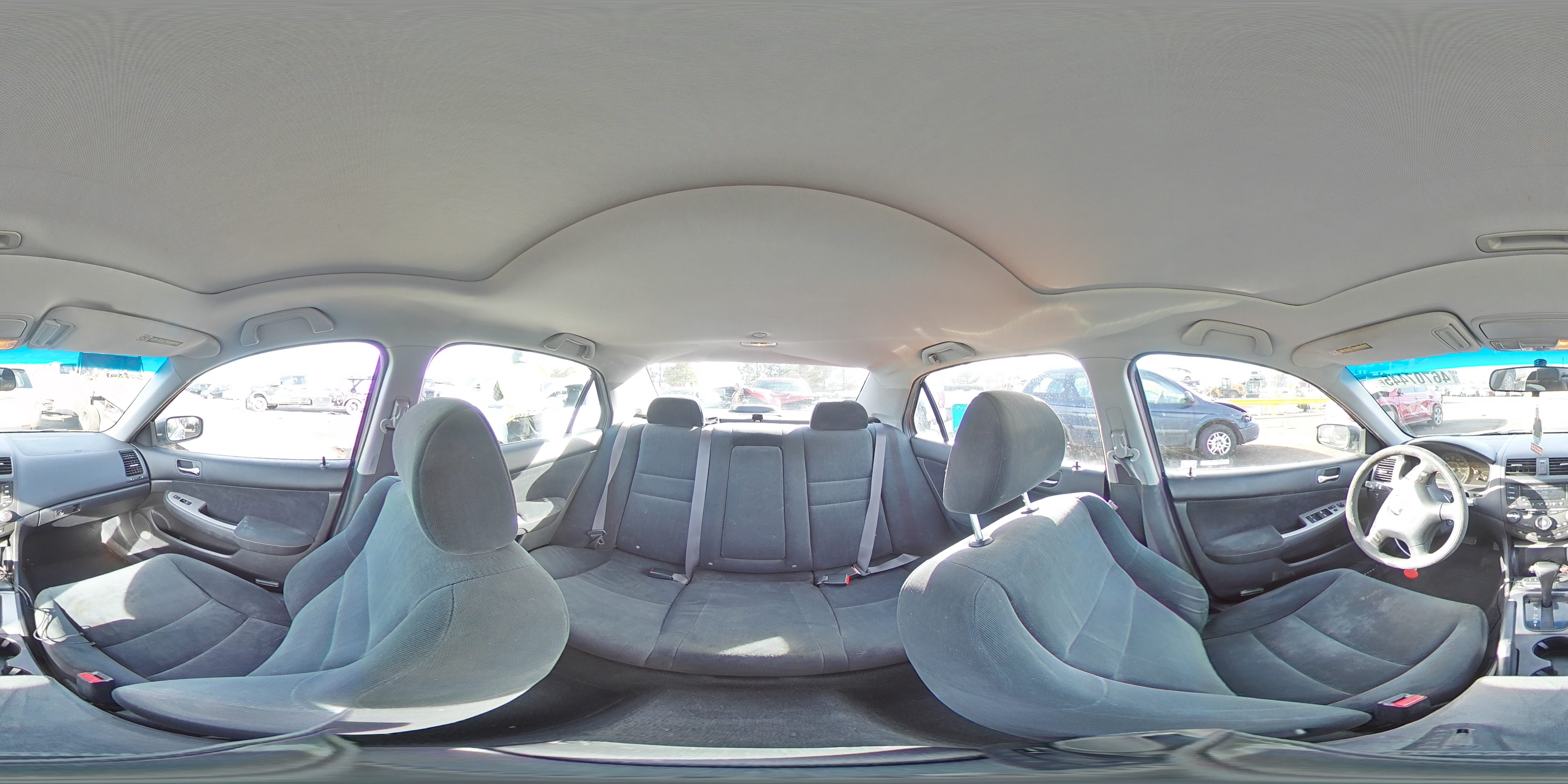 2004 Honda Accord - Image 12