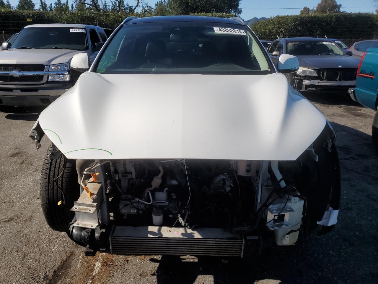 2019 Infiniti QX50 - Image 5