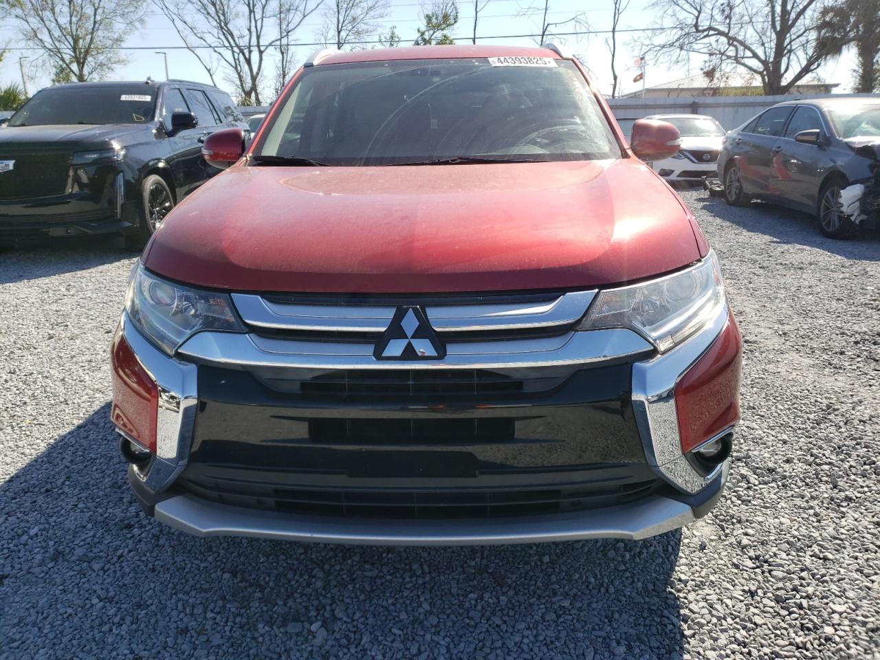 2017 Mitsubishi Outlander - Image 5