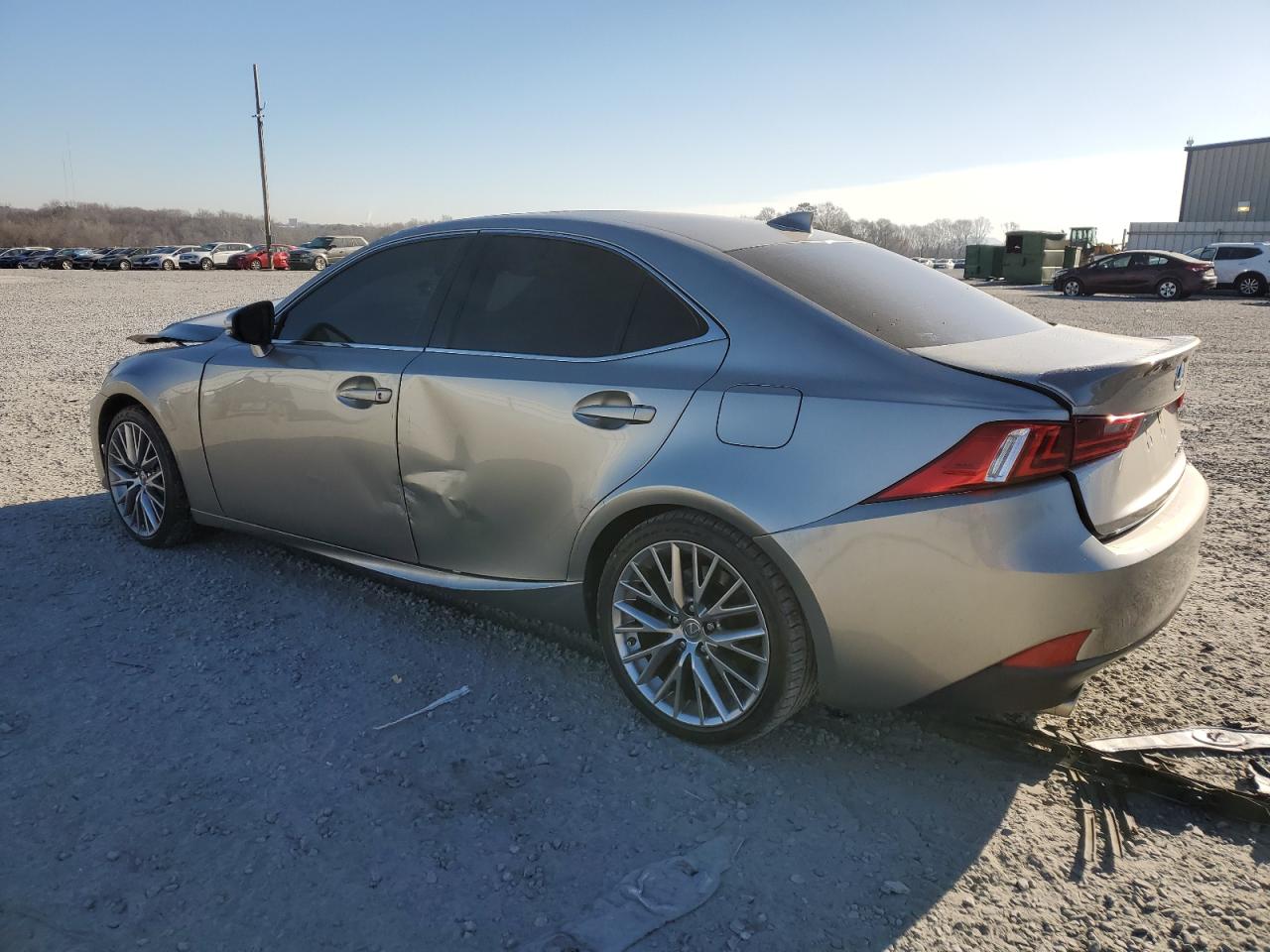 2016 Lexus IS - Image 2