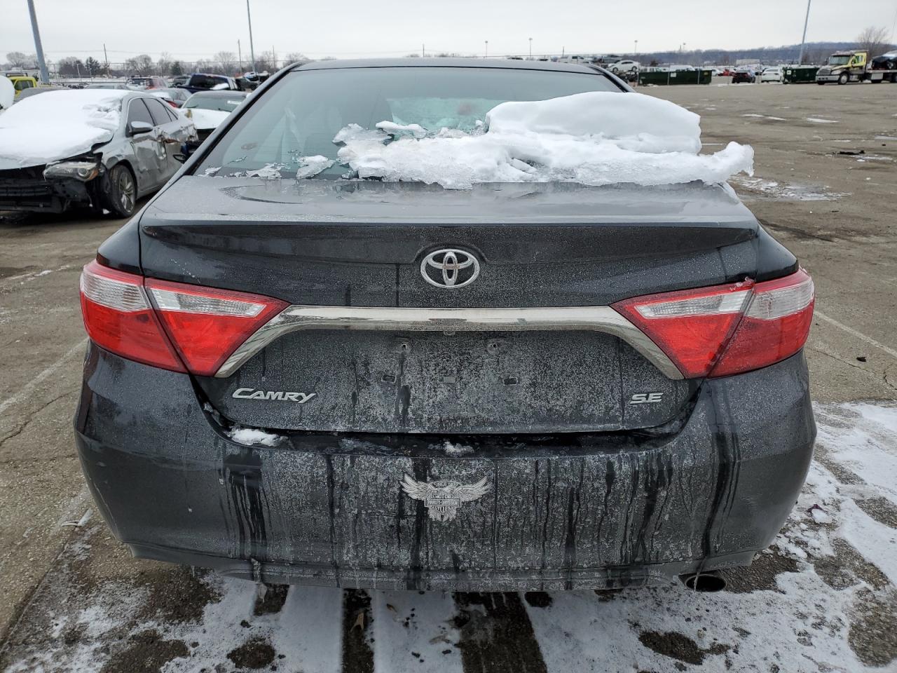 2017 Toyota Camry - Image 6