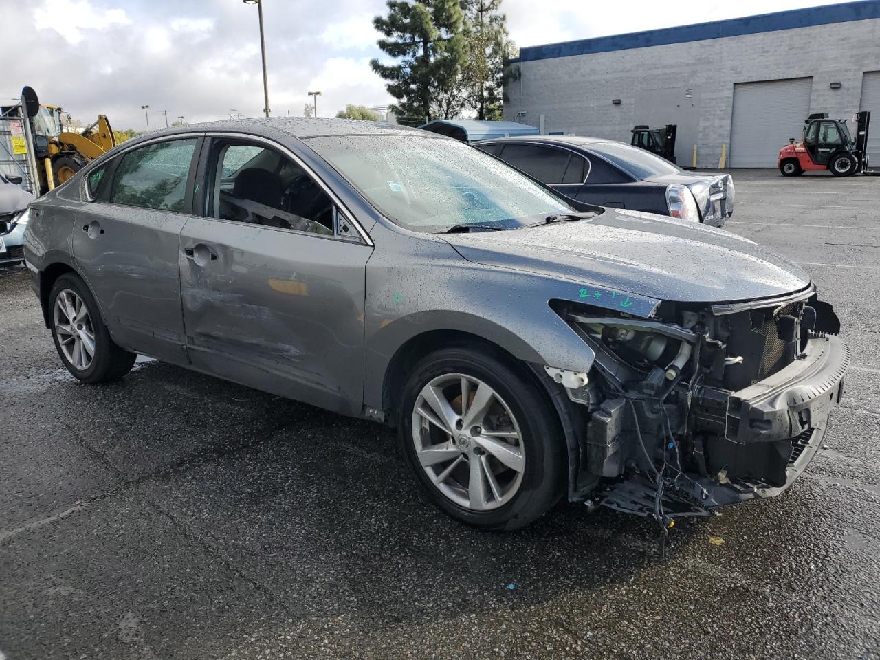 2015 Nissan Altima - Image 4