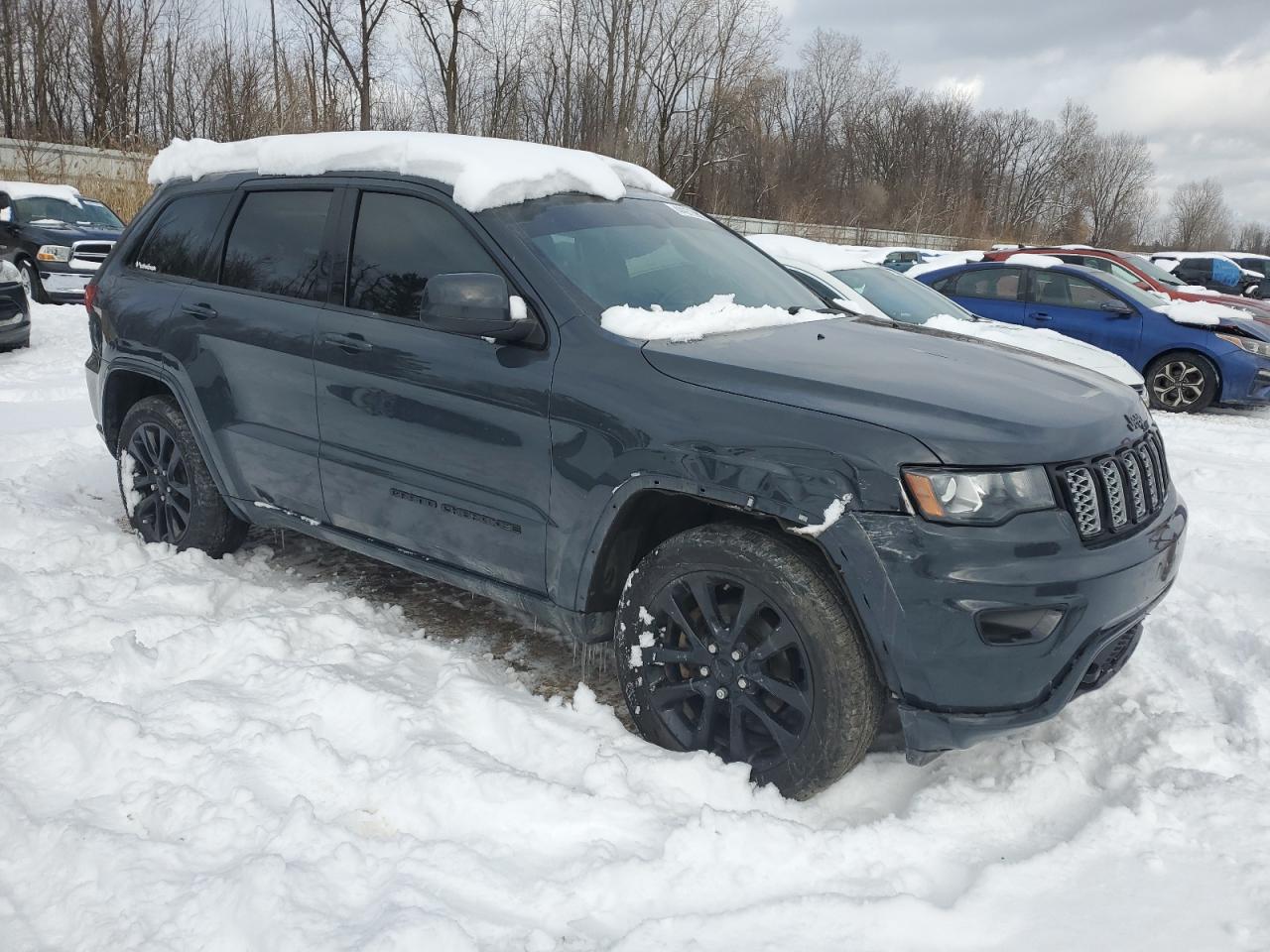 2017 Jeep Grand Cherokee - Image 4