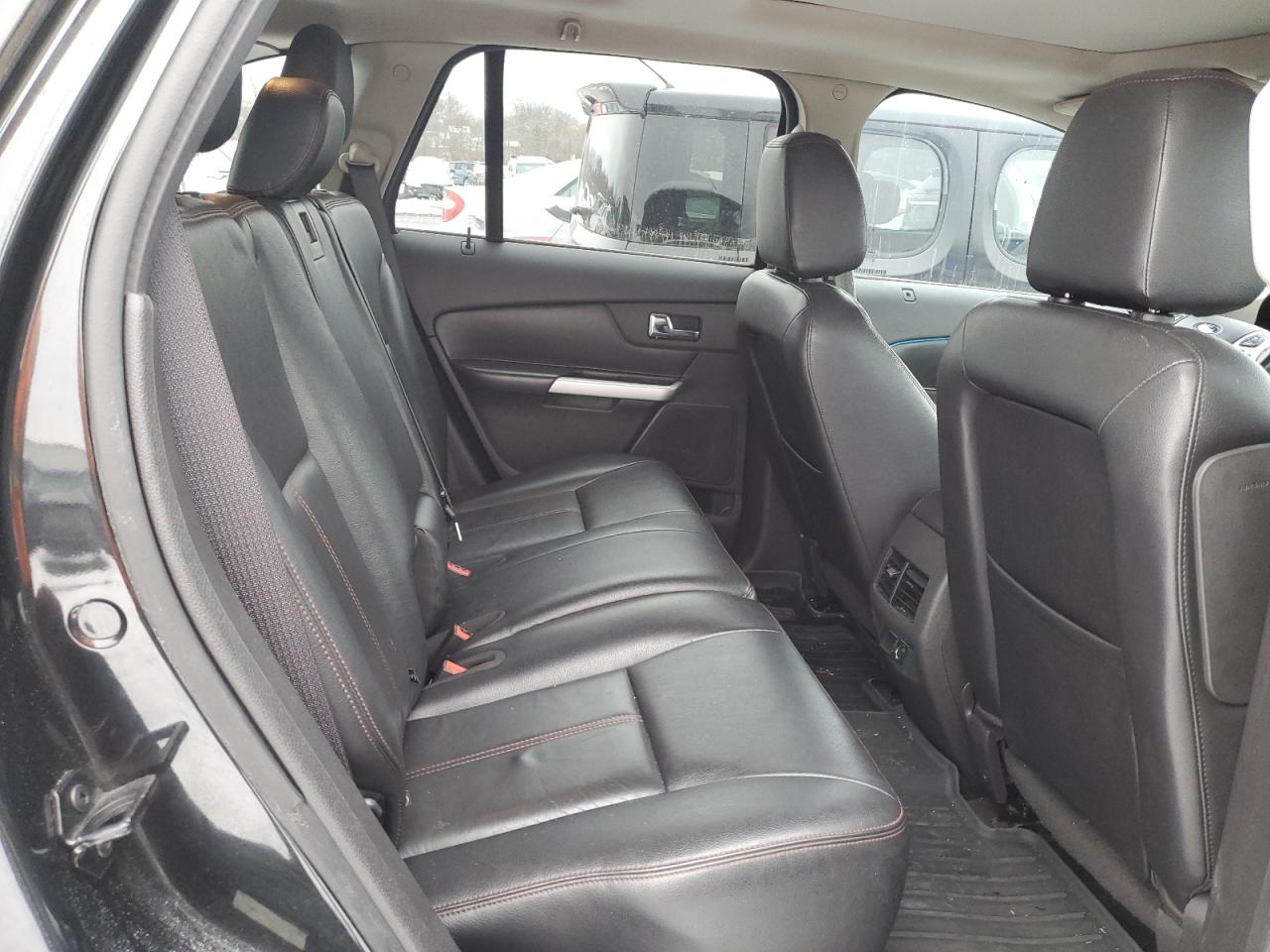 2012 Ford Edge - Image 11