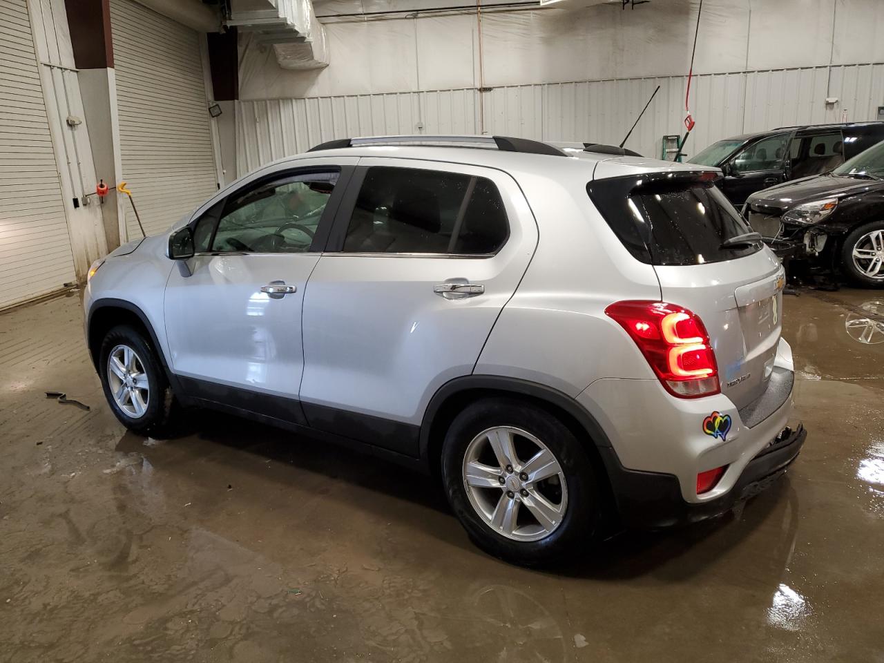 2019 Chevrolet Trax - Image 2
