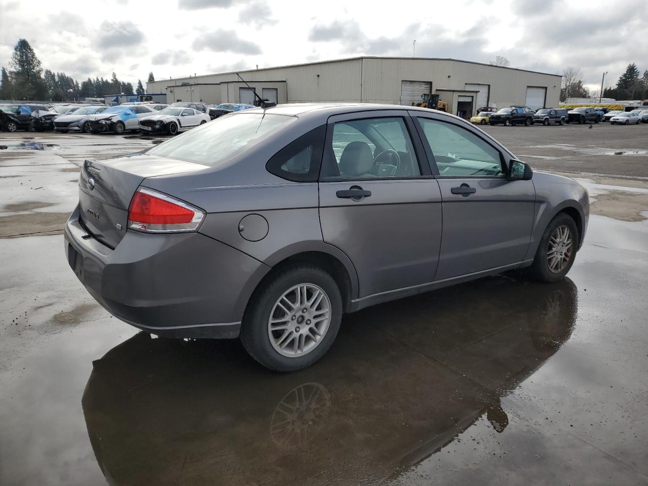 2011 Ford Focus - Image 3