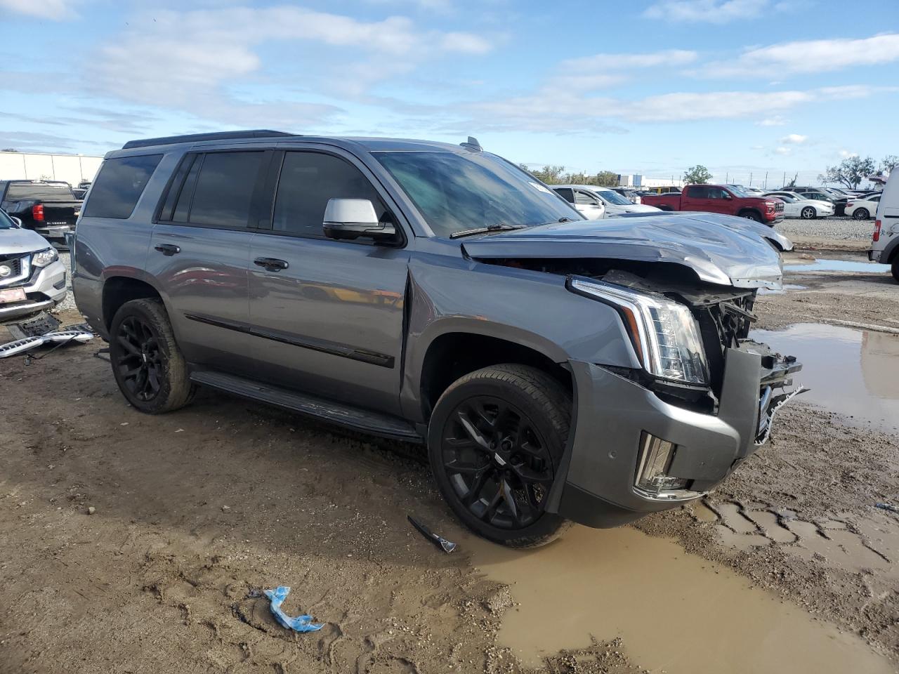 2020 Cadillac Escalade - Image 4