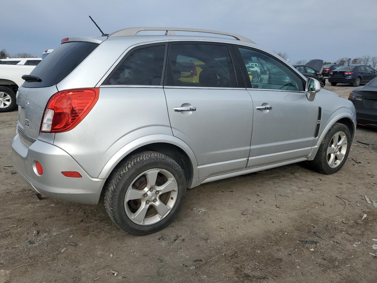 2014 Chevrolet Captiva - Image 3
