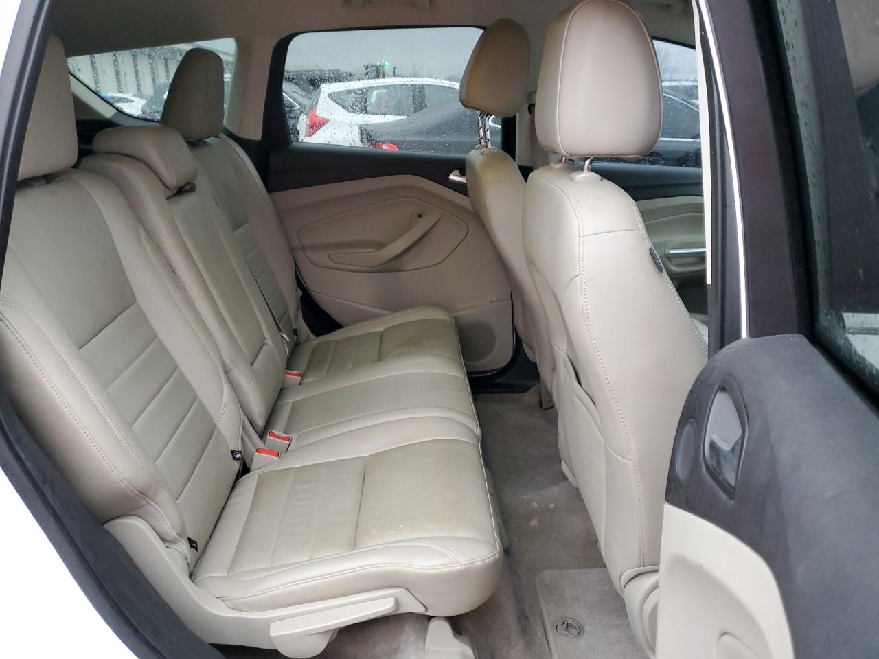 2014 Ford Escape - Image 11