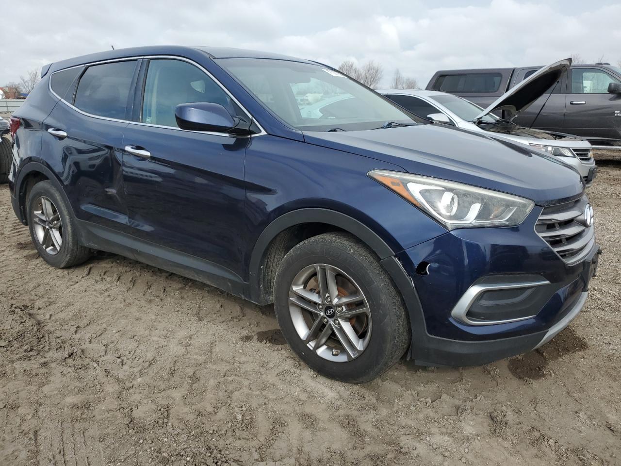 2018 Hyundai Santa Fe - Image 4
