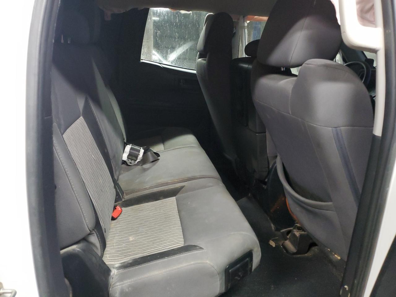 2016 Toyota Tundra - Image 10