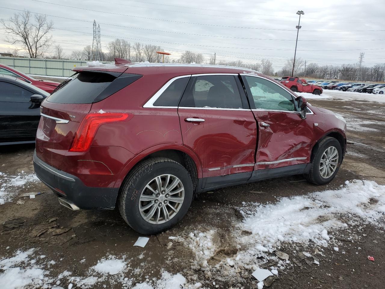 2018 Cadillac XT5 - Image 3
