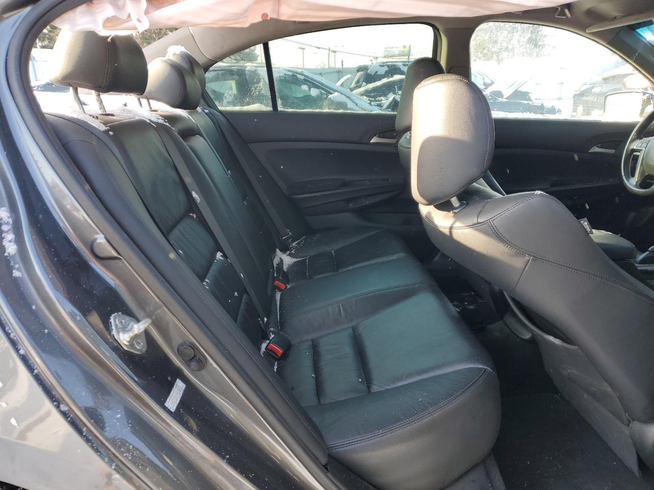 2012 Honda Accord - Image 11