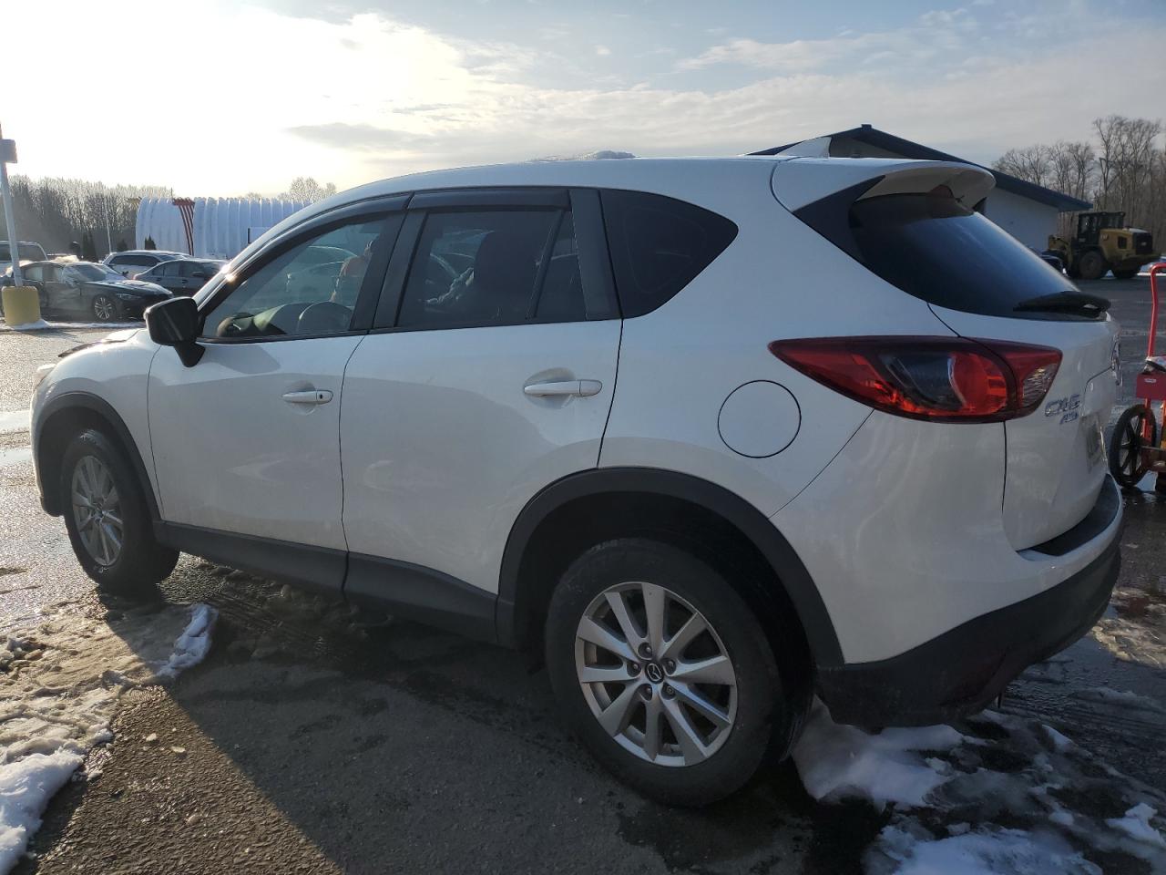 2016 Mazda CX-5 - Image 2