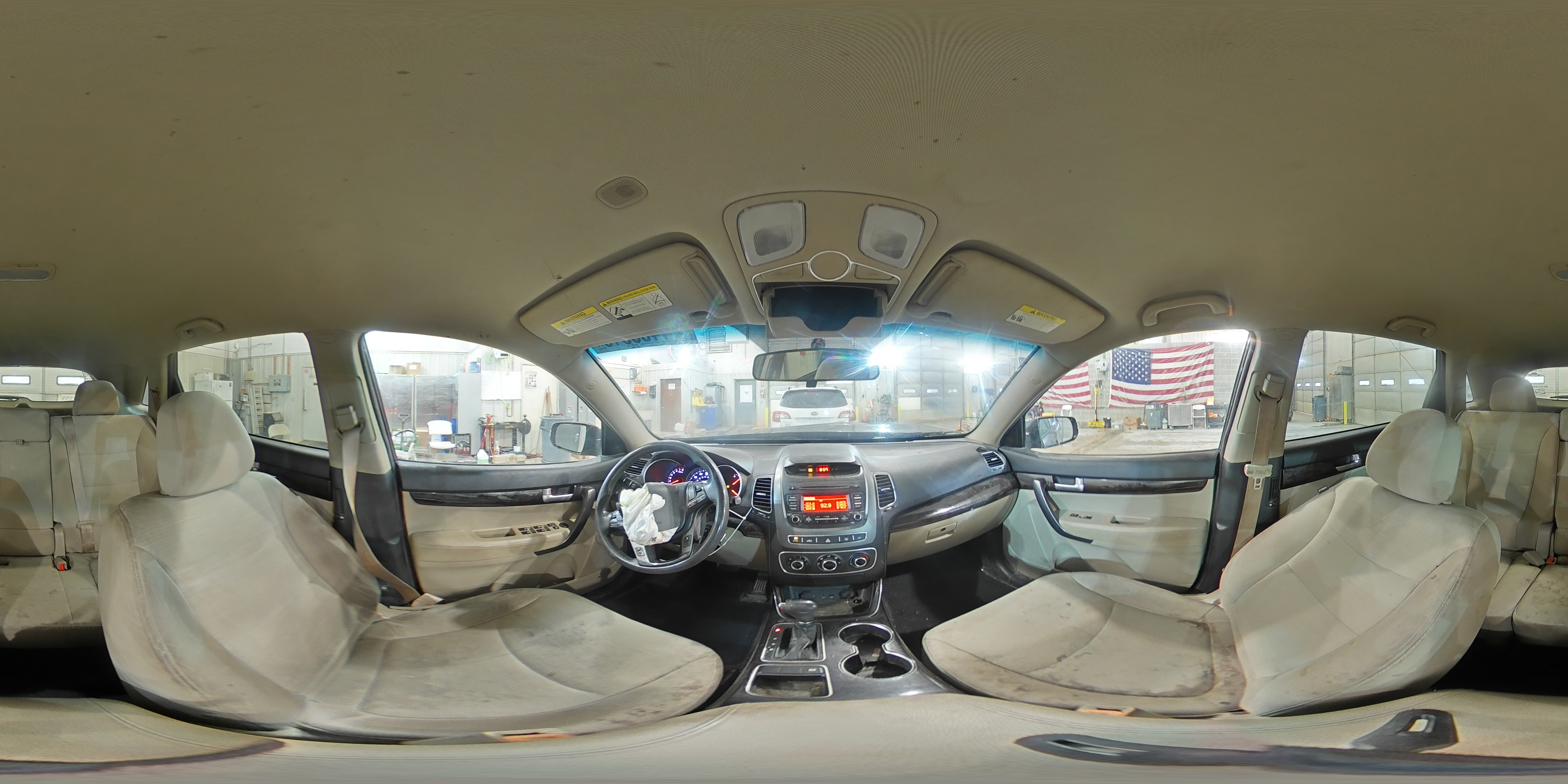 2015 Kia Sorento - Image 13