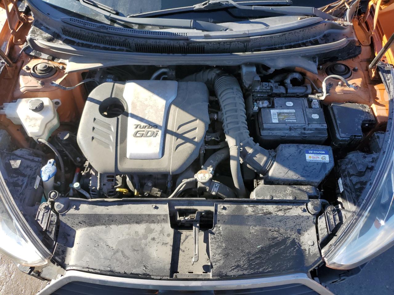 2016 Hyundai Veloster - Image 11