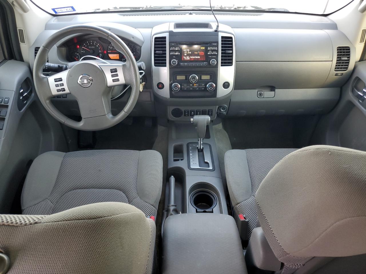 2014 Nissan Navara (Frontier) - Image 8