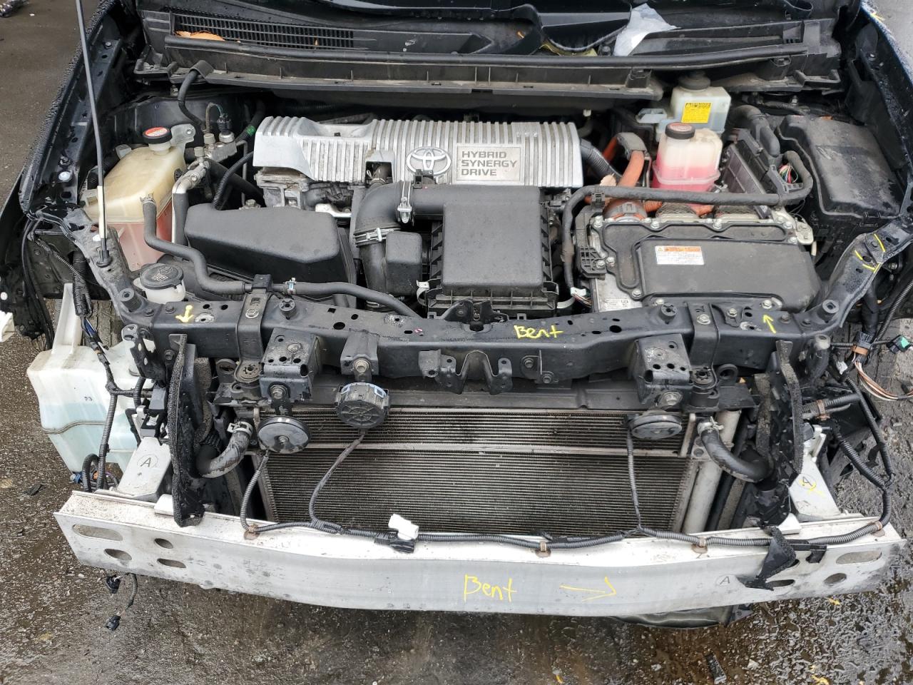 2015 Toyota Prius - Image 12