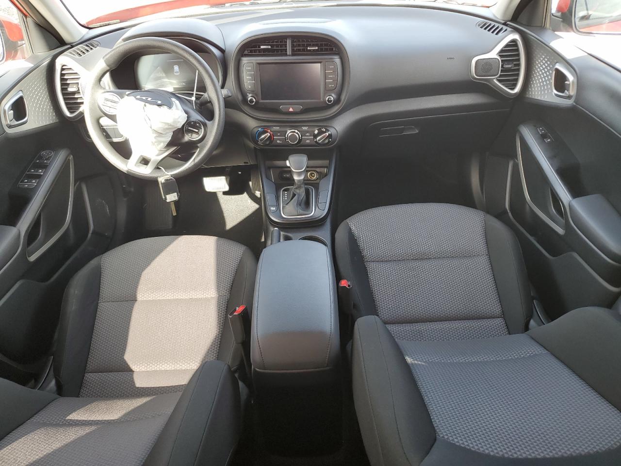 2024 Kia Soul - Image 8