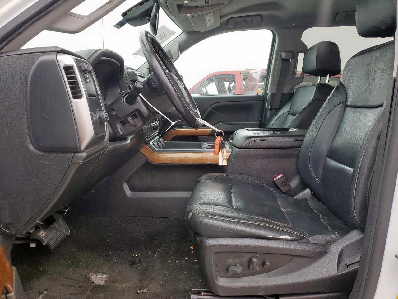 2018 Chevrolet Silverado - Image 7
