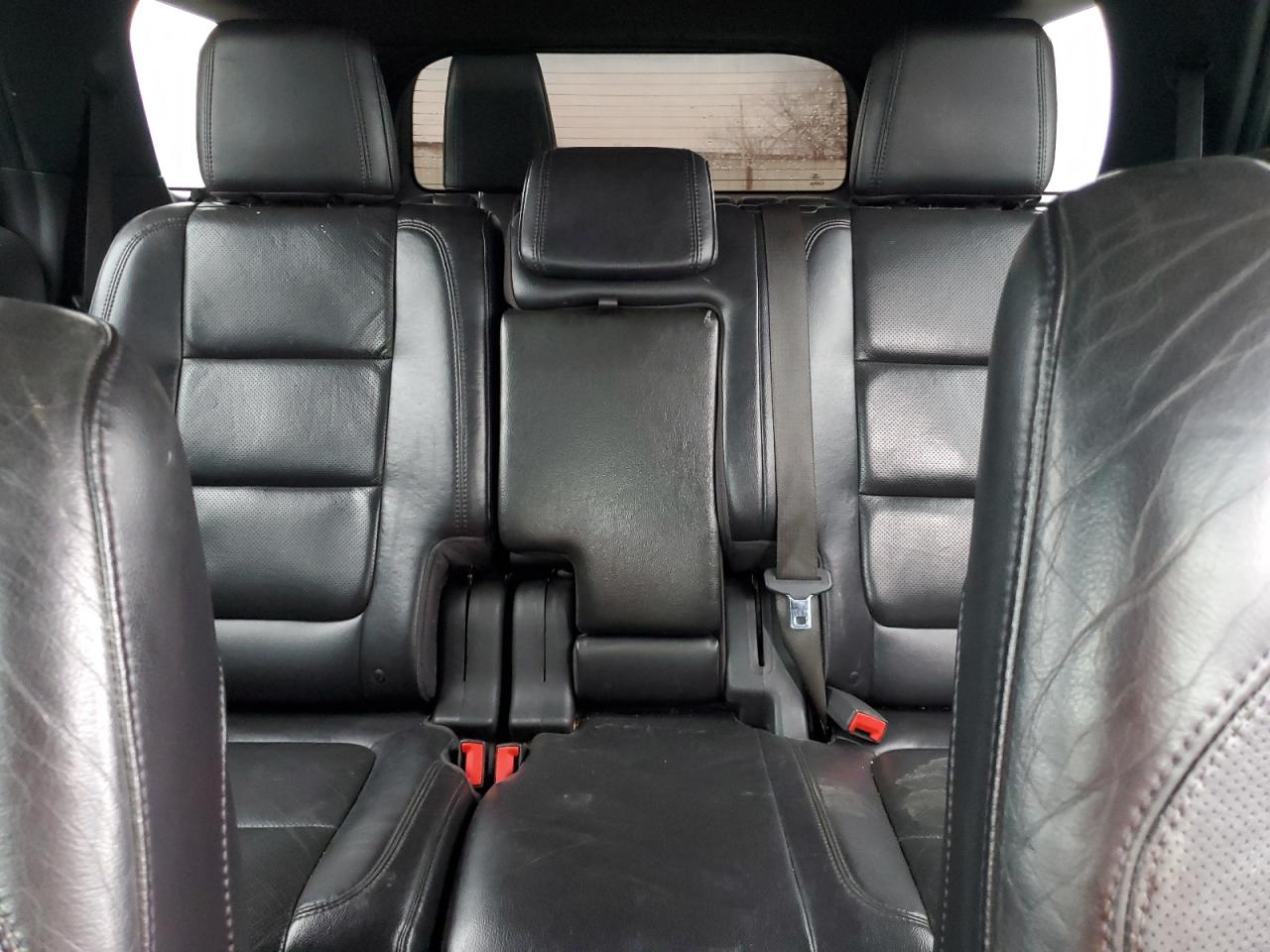 2011 Ford Explorer - Image 10