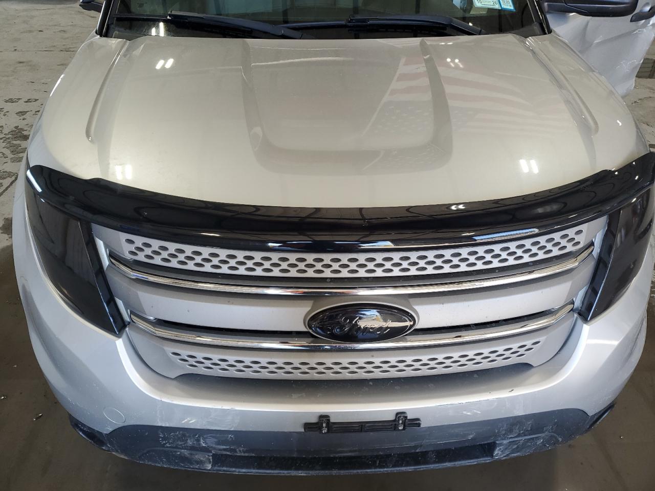 2013 Ford Explorer - Image 12
