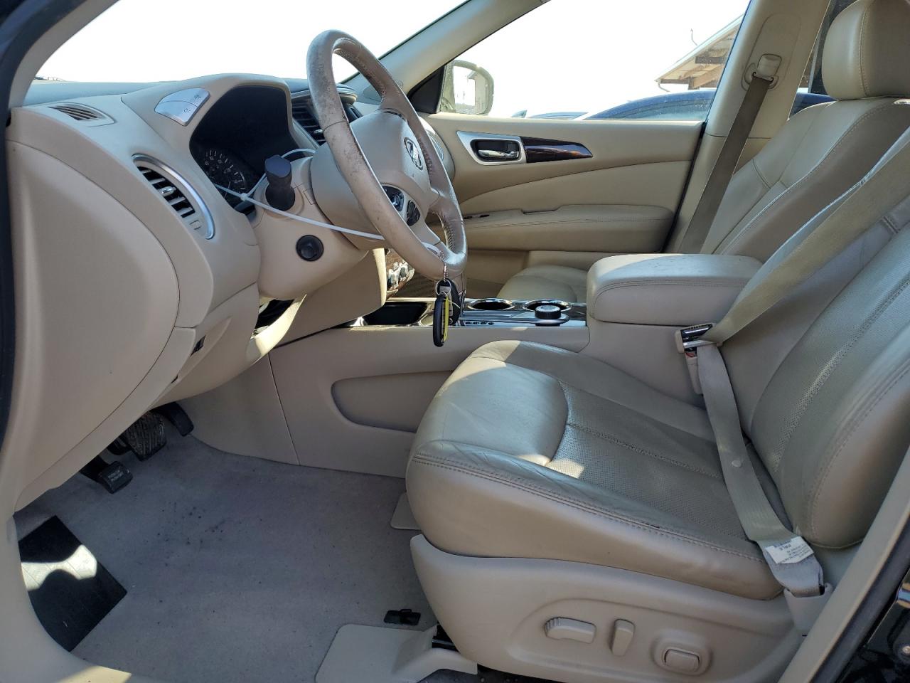 2014 Nissan Pathfinder - Image 7