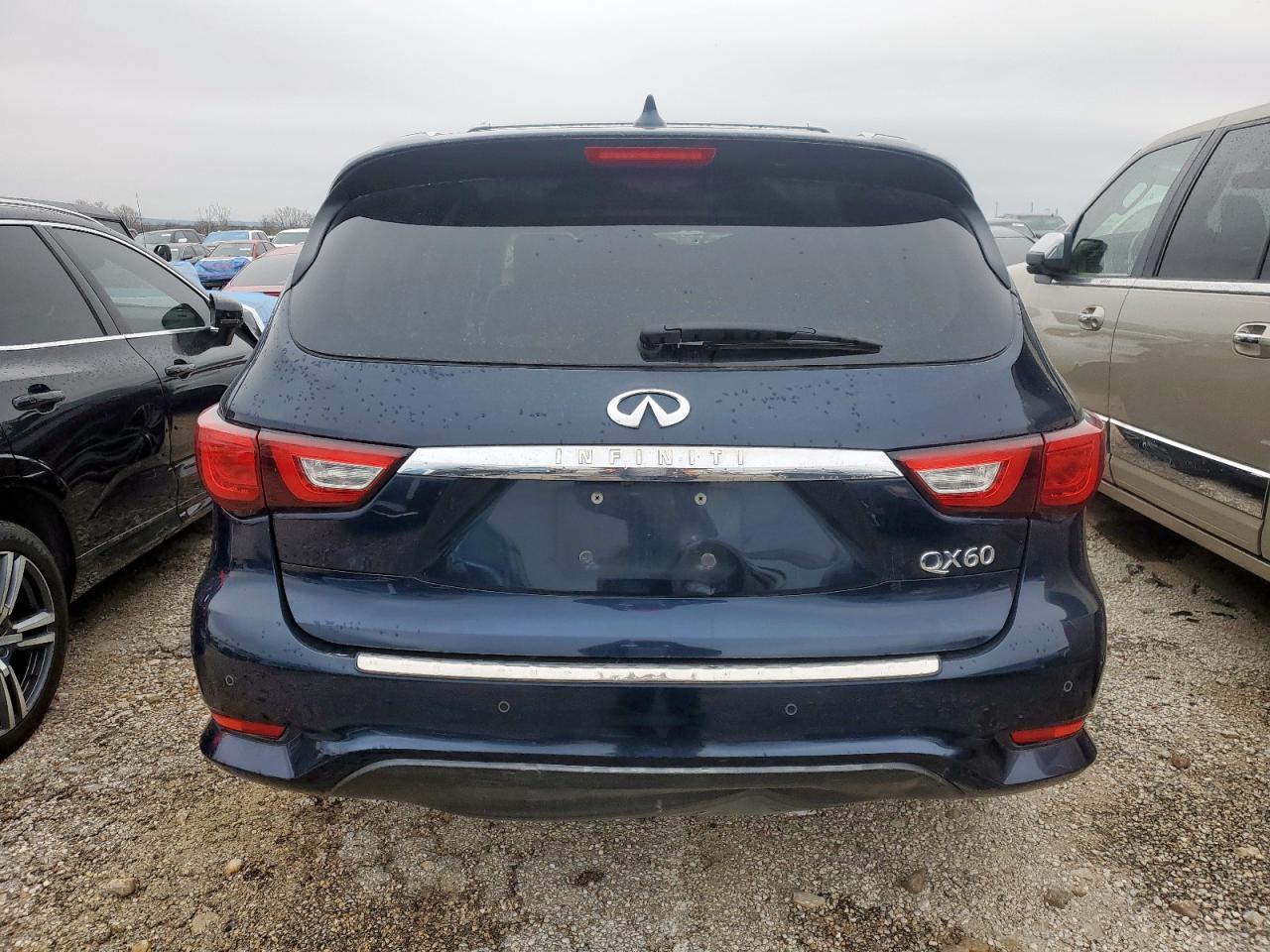 2017 Infiniti QX60 - Image 6
