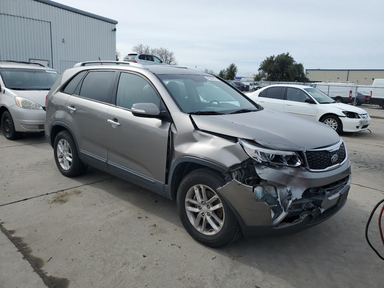2014 Kia Sorento - Image 4