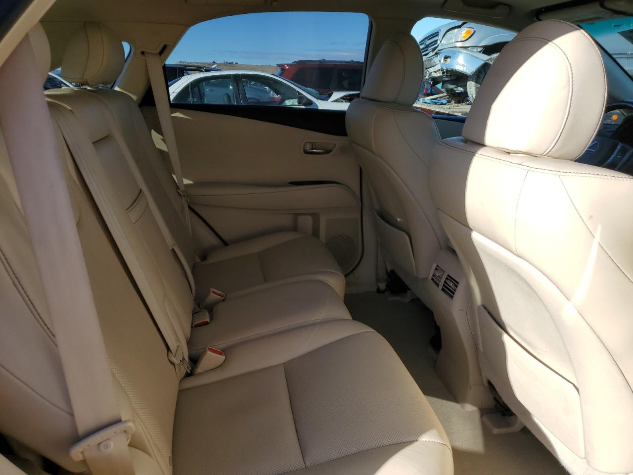2015 Lexus RX - Image 12