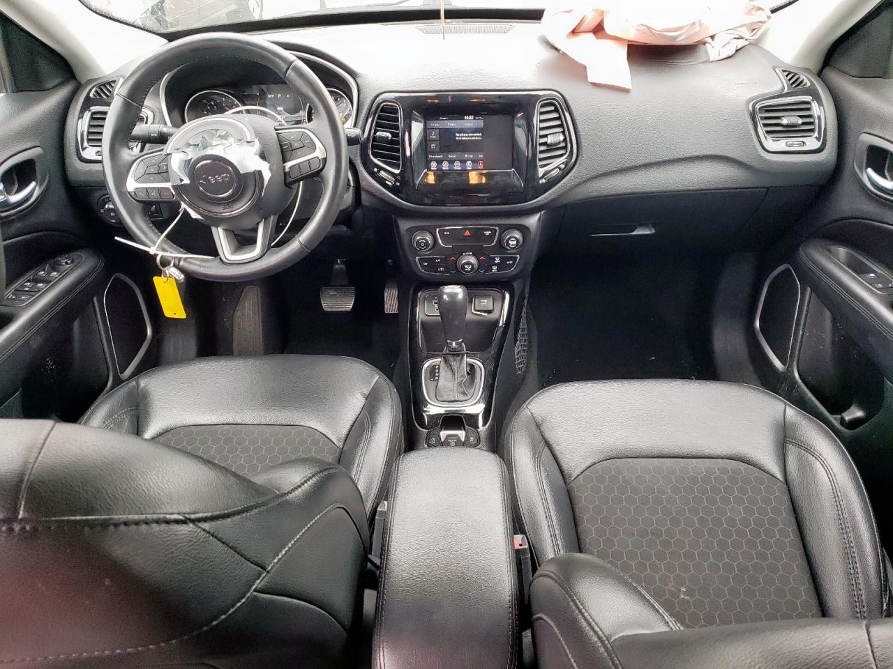 2019 Jeep Compass - Image 8