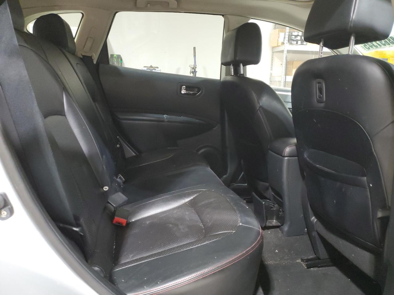 2011 Nissan Rogue - Image 11