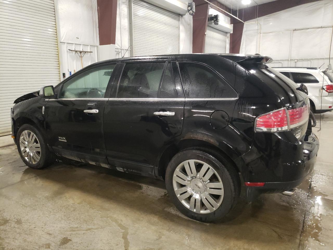 2008 Lincoln MKX - Image 2