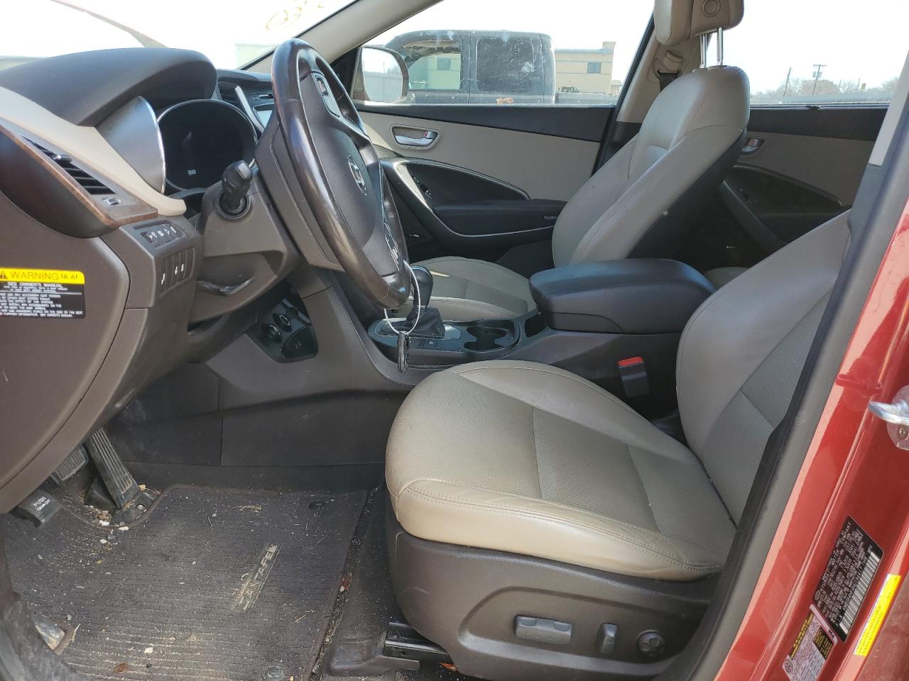 2017 Hyundai Santa Fe - Image 7